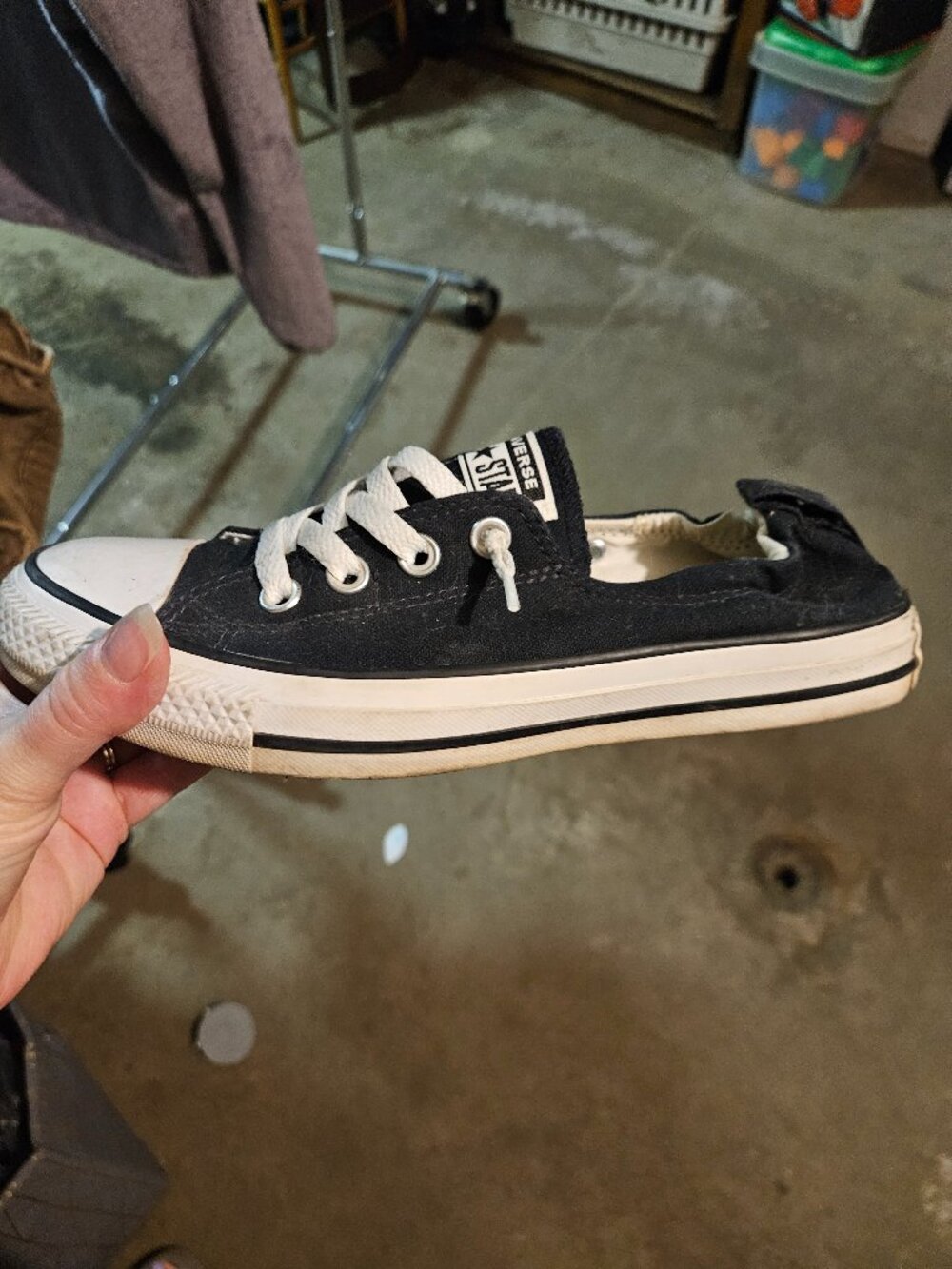 Black converse all-star shoe